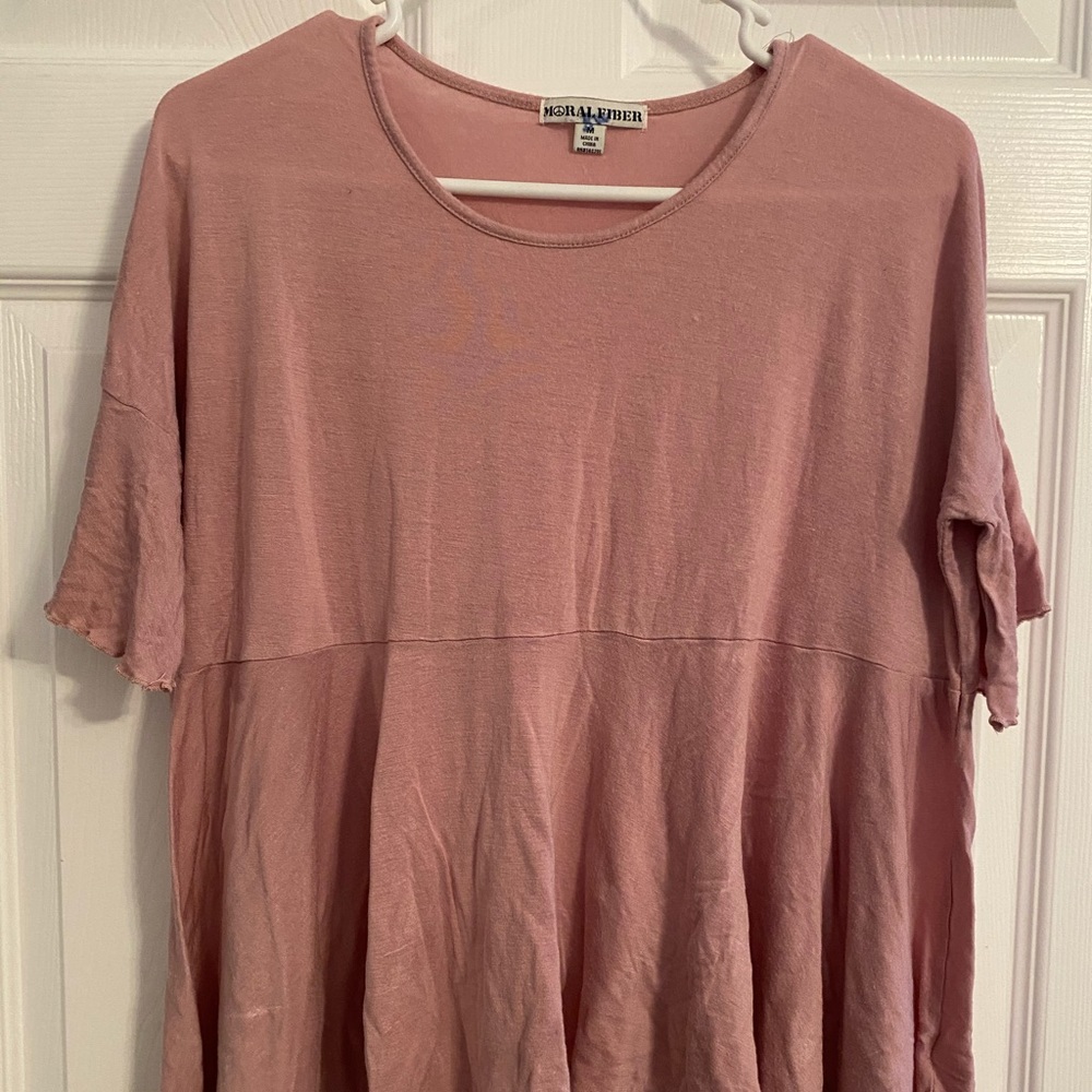 3 for $25 pink flowy t shirt